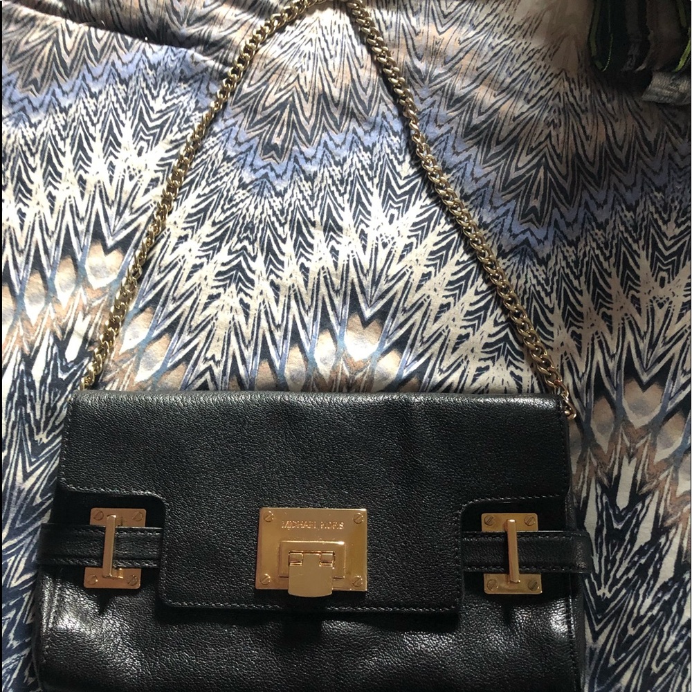 🖤✔️📞⚫️🐦‍⬛Michael Kors evening bag
